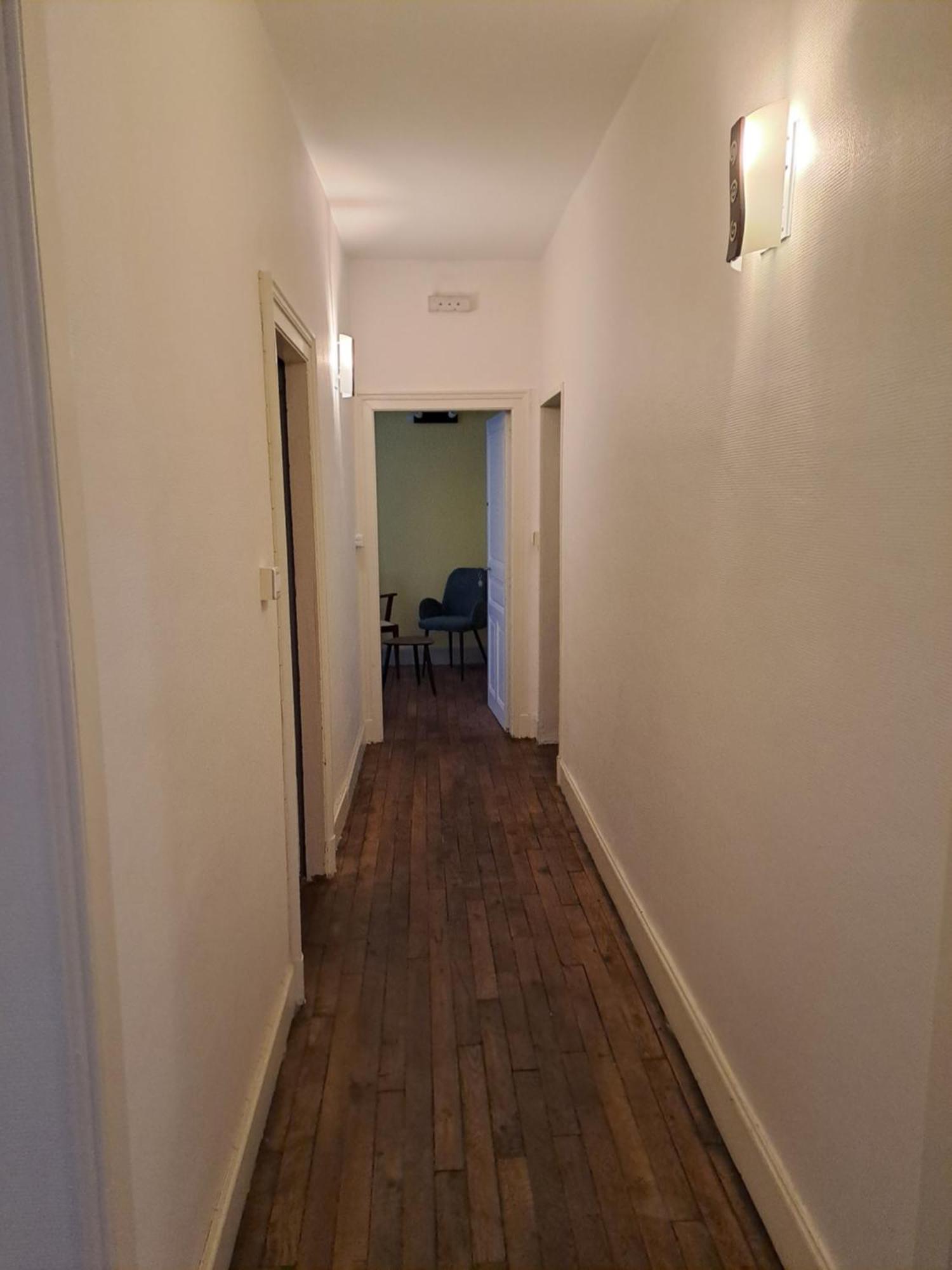 Les Chambres Du Cheval Blanc Allassac ภายนอก รูปภาพ